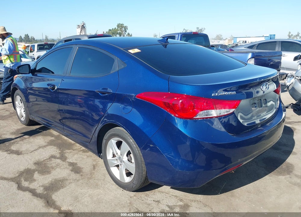 2013 HYUNDAI ELANTRA GLS VIN: KMHDH4AE3DU711312