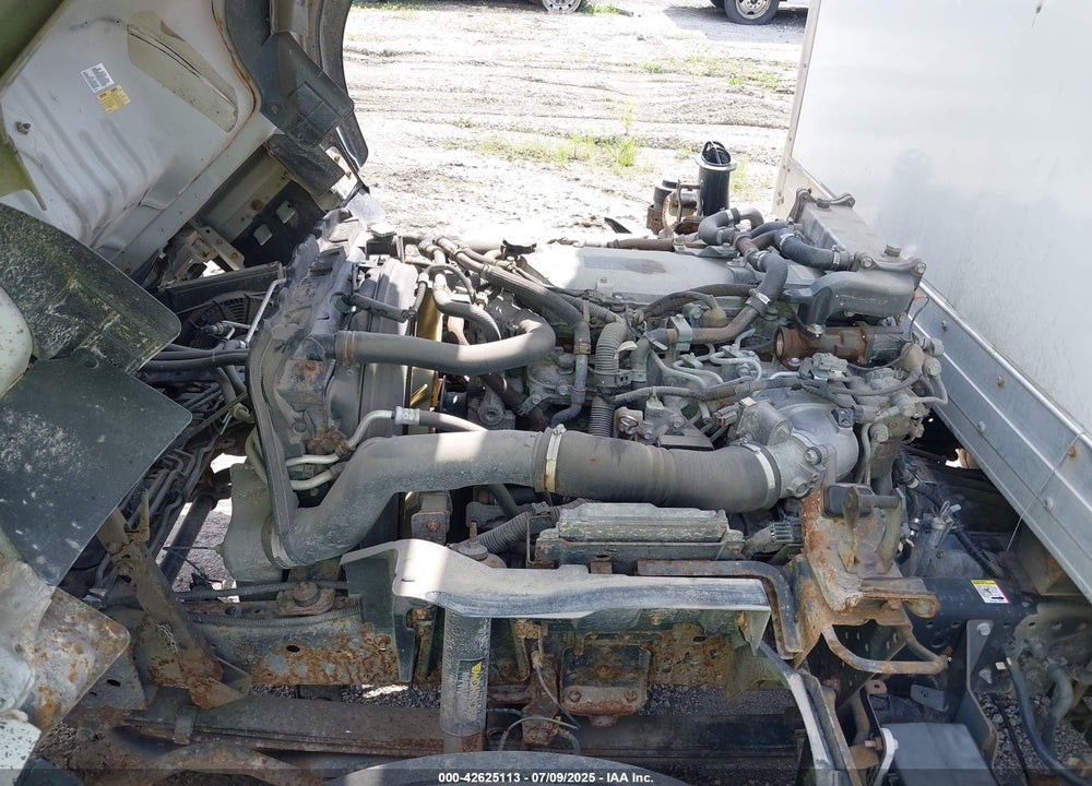 2015 ISUZU NPR DSL REG AT VIN: JALC4W163F7K00599