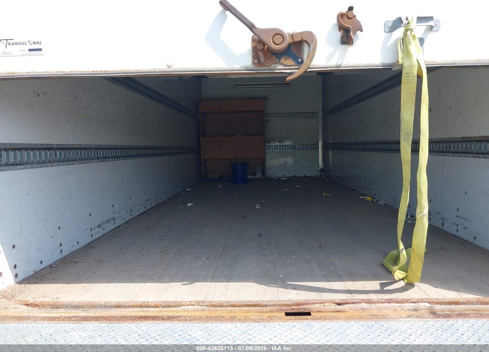 2015 ISUZU NPR DSL REG AT VIN: JALC4W163F7K00599