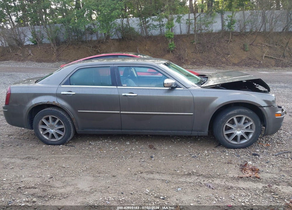 2010 CHRYSLER 300 VIN: 2C3CK5CV3AH188963