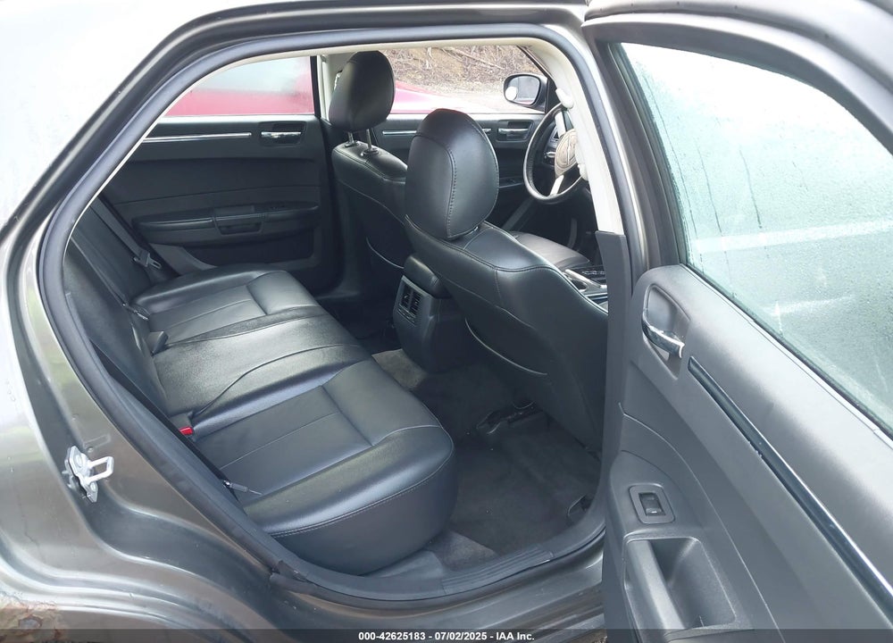 2010 CHRYSLER 300 VIN: 2C3CK5CV3AH188963
