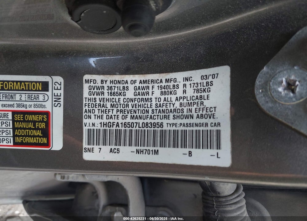 2007 HONDA CIVIC VIN: 1HGFA16507L083956
