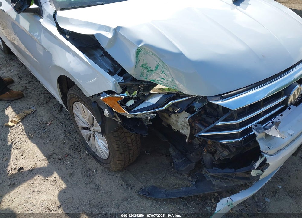 2019 VOLKSWAGEN JETTA VIN: 3VWCB7BU6KM131463