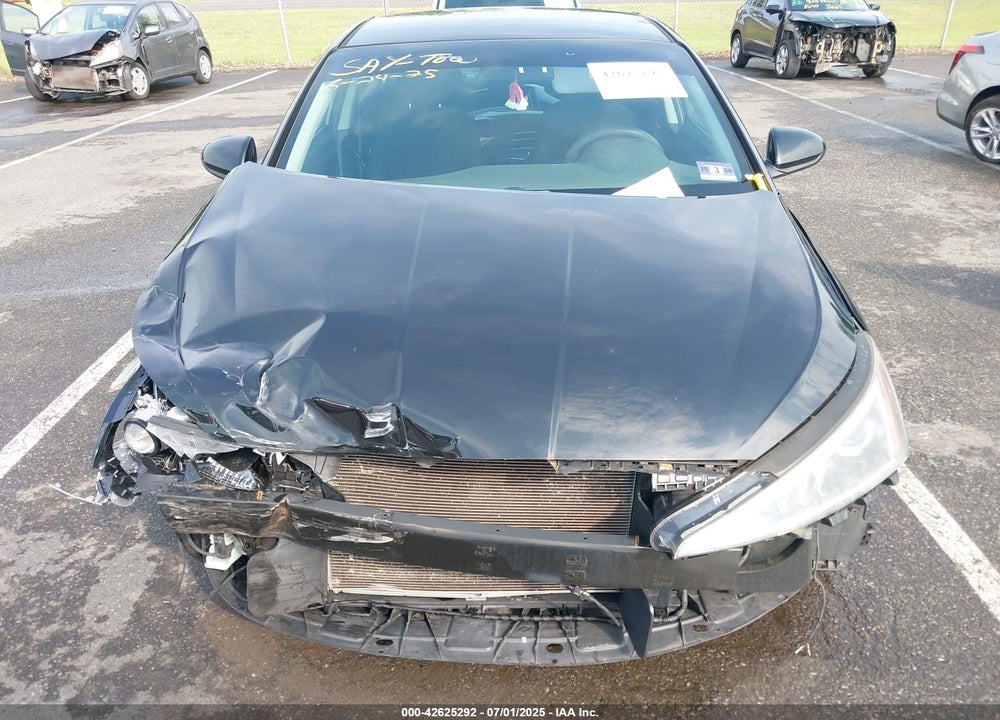 2019 HYUNDAI ELANTRA SE VIN: 5NPD74LF6KH434112