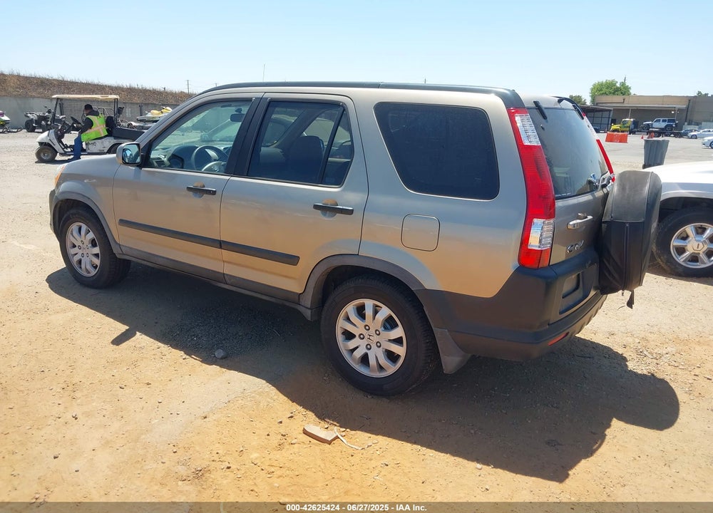 2005 HONDA CR-V EX VIN: JHLRD78885C041807