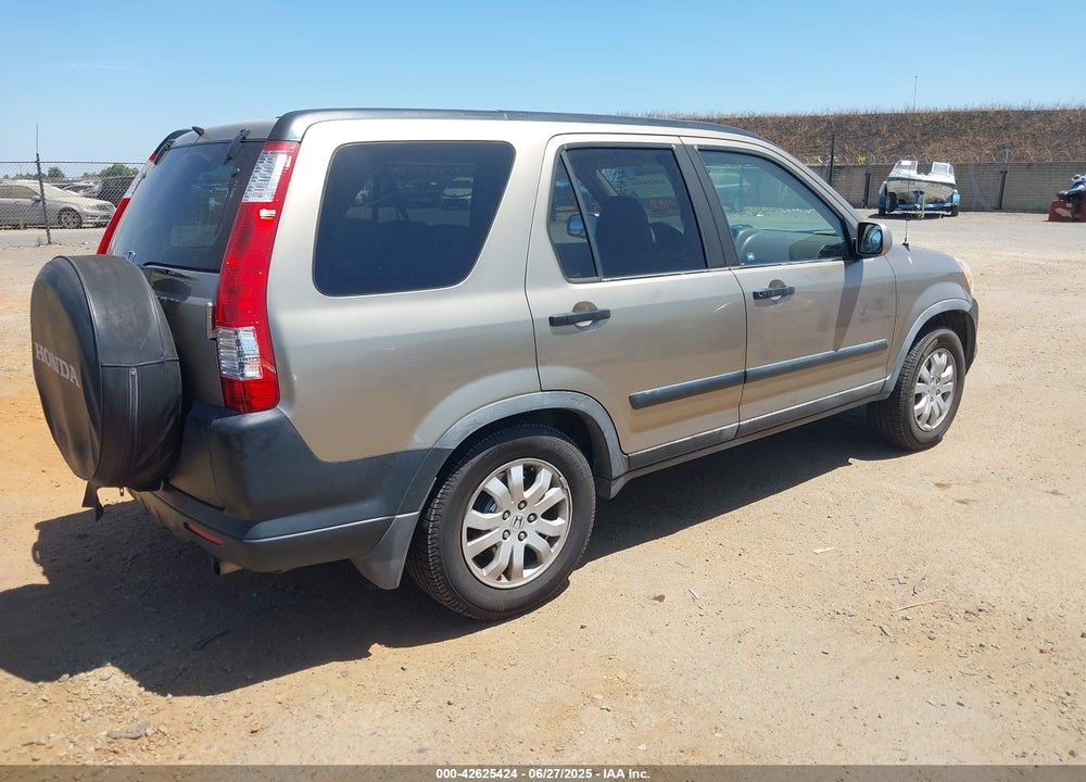 2005 HONDA CR-V EX VIN: JHLRD78885C041807
