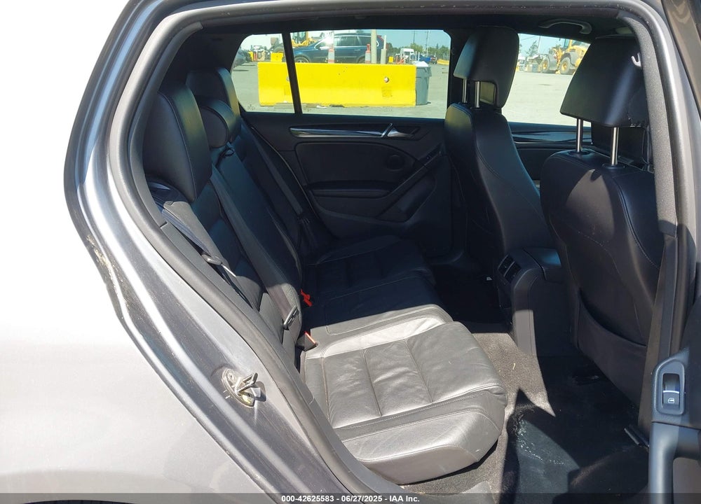2010 VOLKSWAGEN GTI 4-DOOR VIN: WVWHD7AJXAW308041