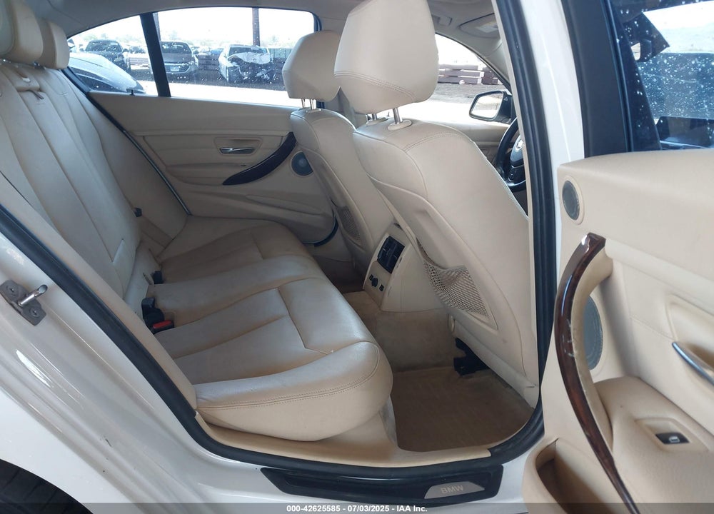 2014 BMW 3 SERIES VIN: WBA3A9C53EF478226