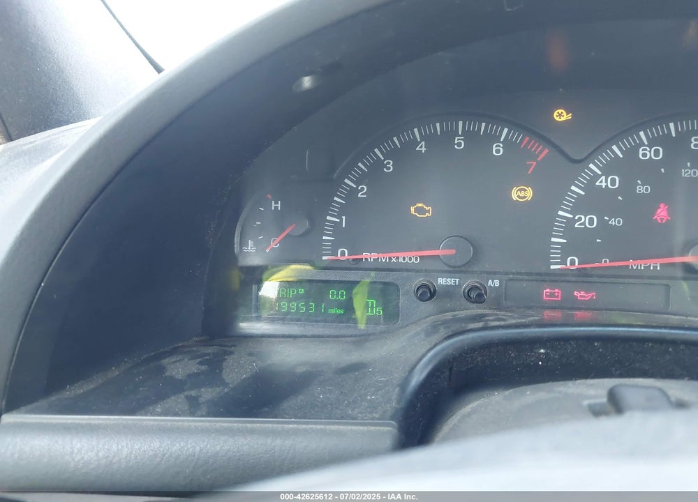 2000 LINCOLN LS VIN: 1LNHM87A2YY776255