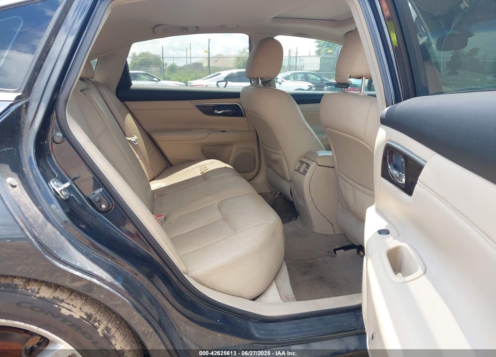 2013 NISSAN ALTIMA VIN: 1N4BL3AP9DC140281