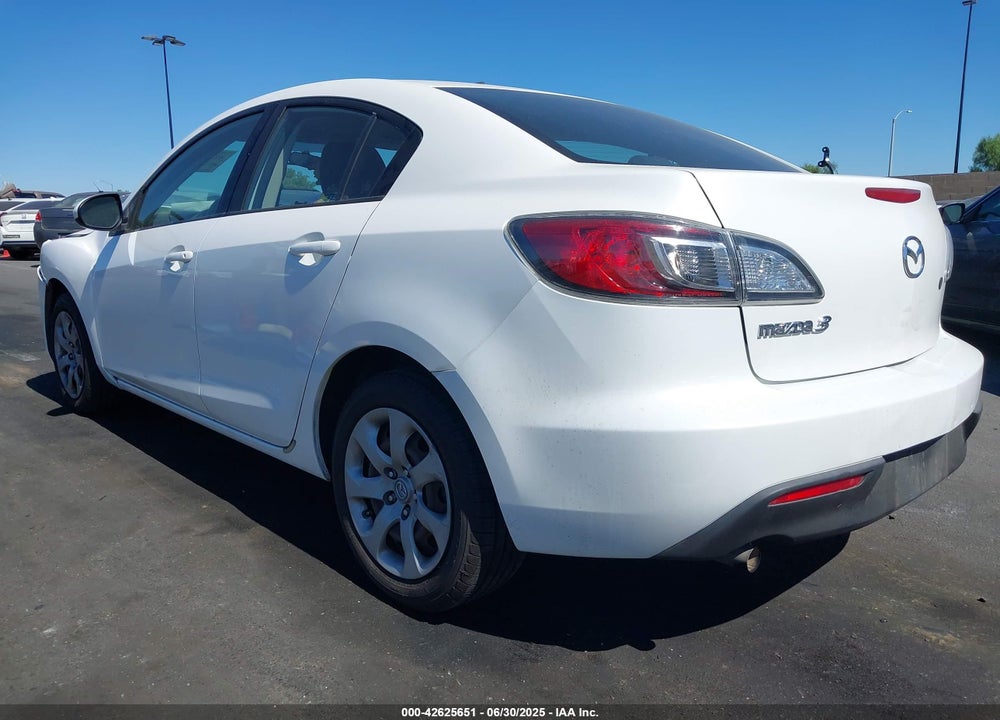 2011 MAZDA MAZDA3 VIN: JM1BL1UG9B1479416