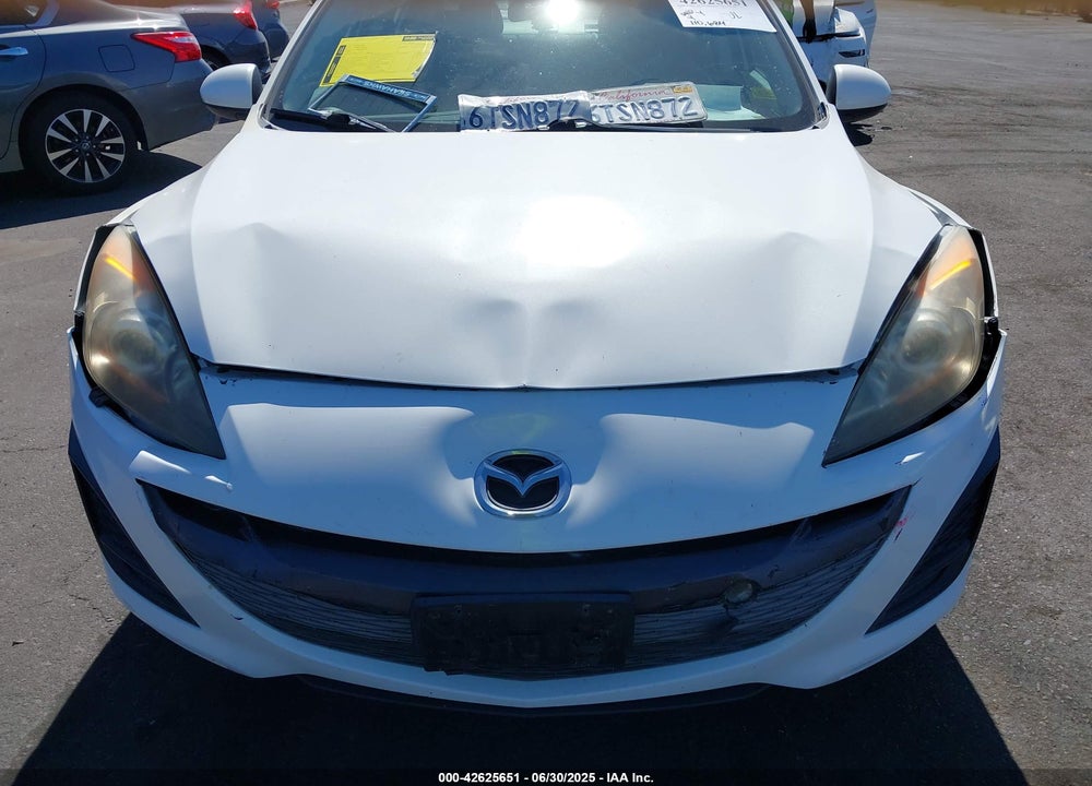 2011 MAZDA MAZDA3 VIN: JM1BL1UG9B1479416