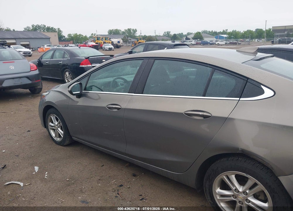 2017 CHEVROLET CRUZE VIN: 1G1BE5SM4H7234869