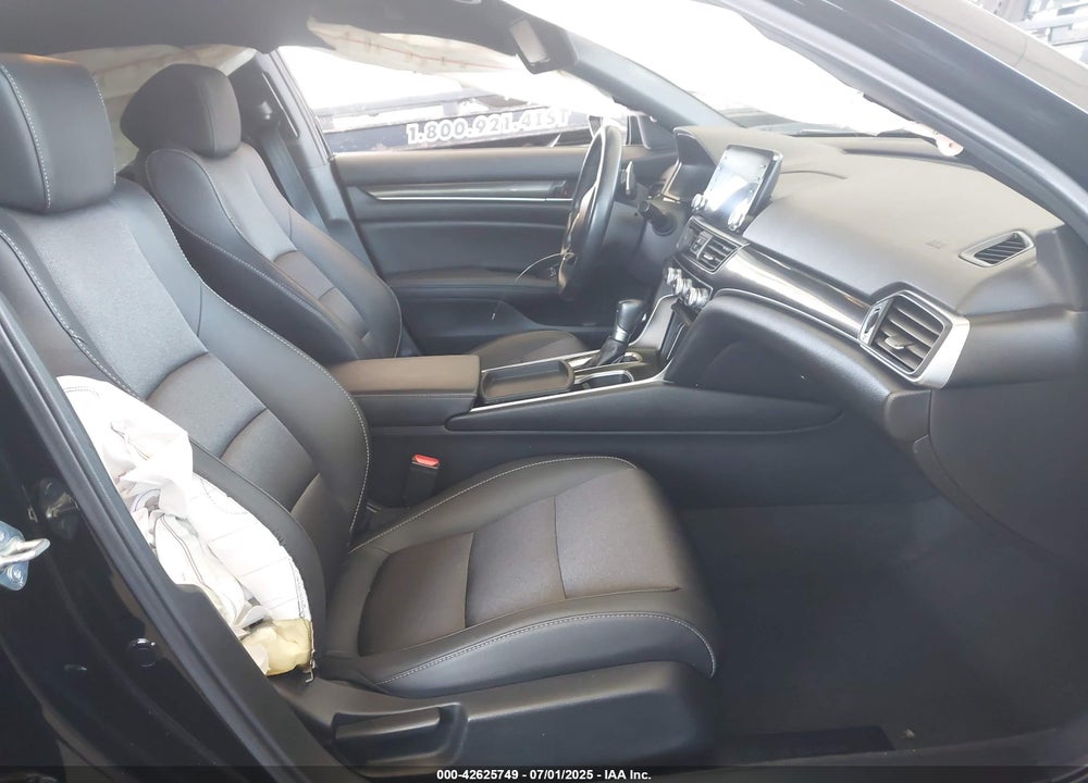 2020 HONDA ACCORD VIN: 1HGCV1F39LA093610