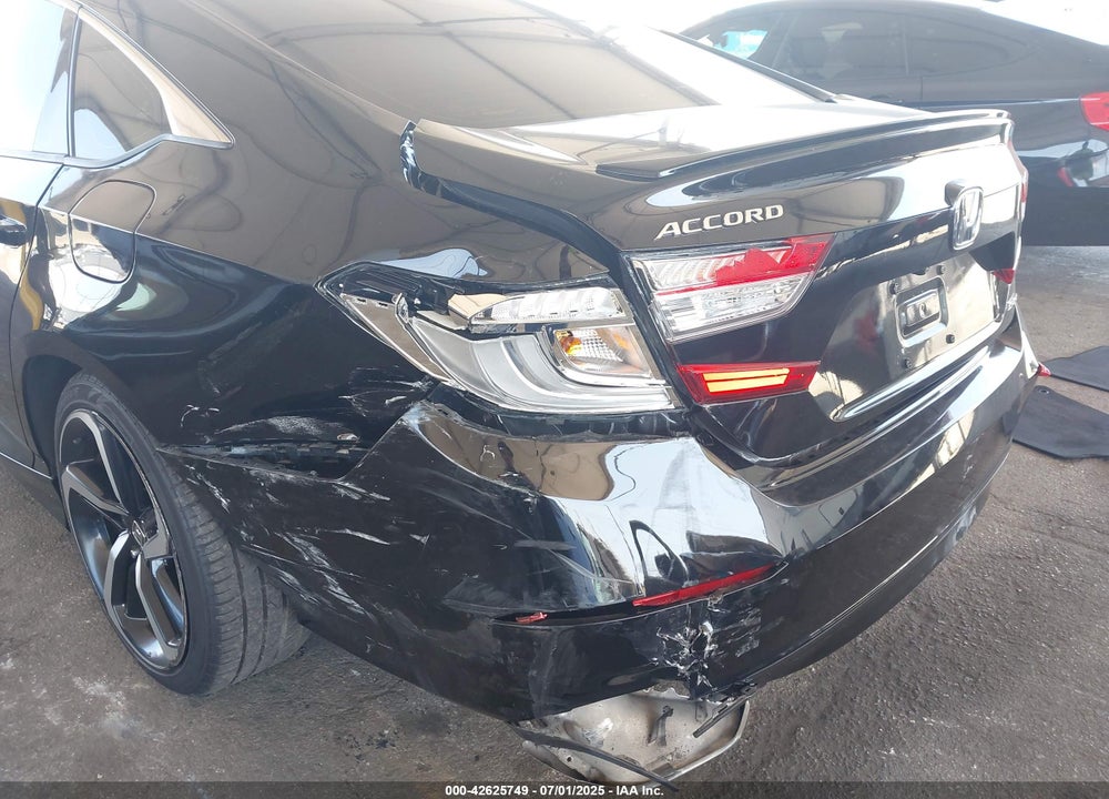 2020 HONDA ACCORD VIN: 1HGCV1F39LA093610