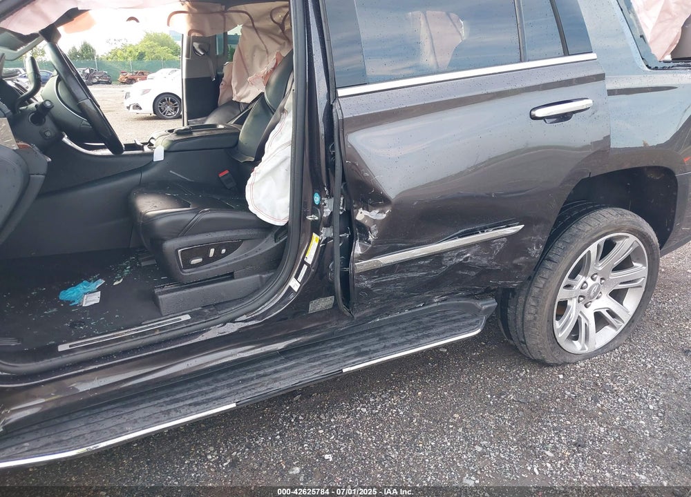 2017 CADILLAC ESCALADE VIN: 1GYS4BKJ1HR195025