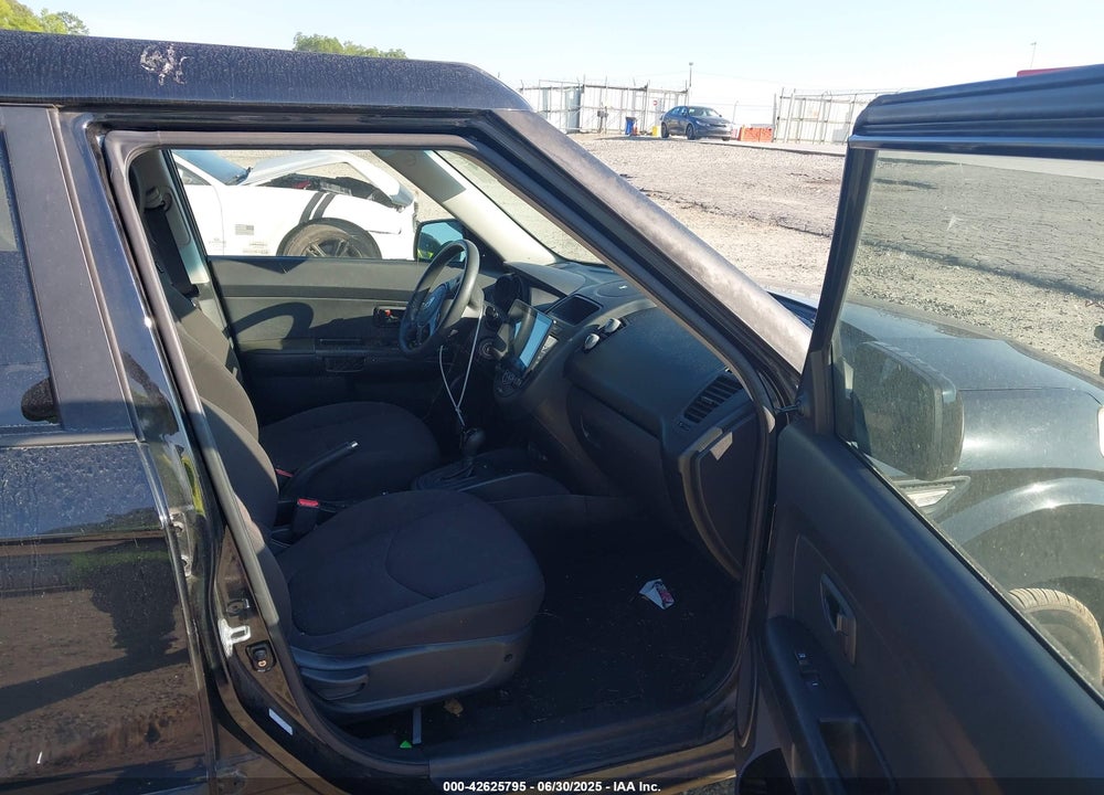 2012 KIA SOUL VIN: KNDJT2A50C7456108