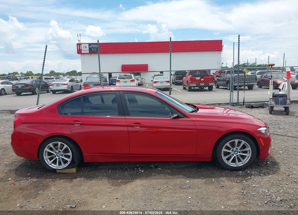 2017 BMW 3 SERIES VIN: WBA8E5G34HNU43068