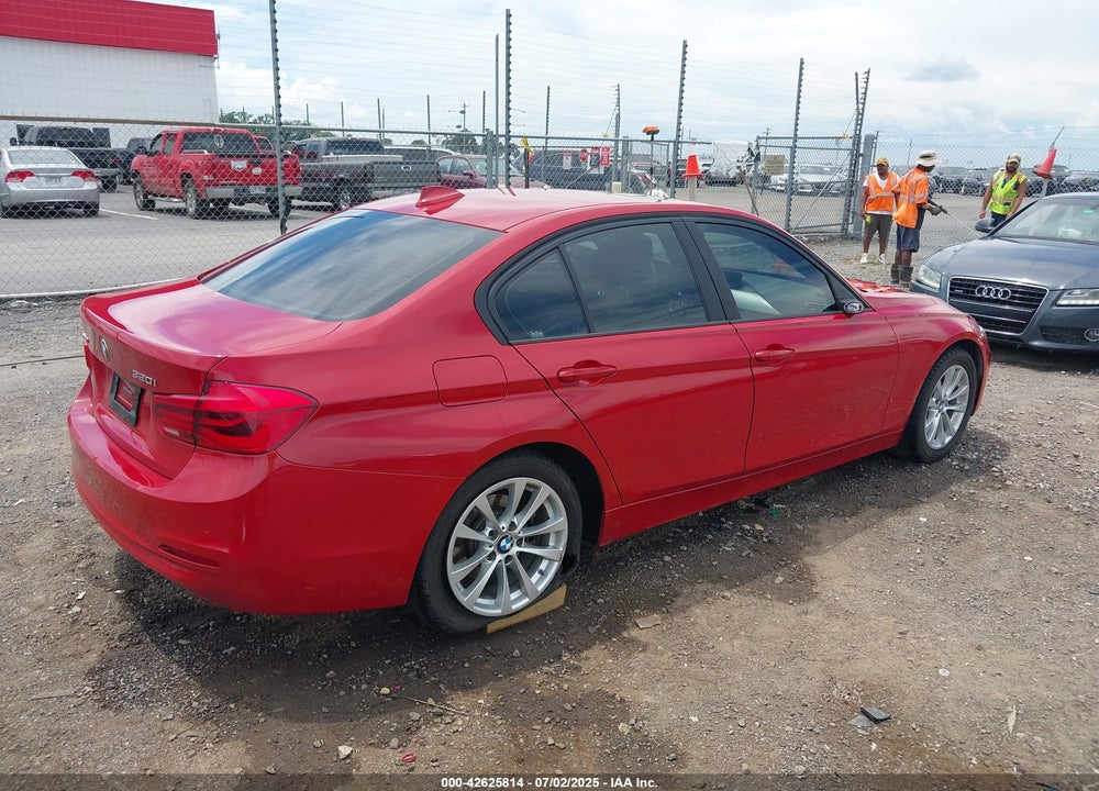 2017 BMW 3 SERIES VIN: WBA8E5G34HNU43068