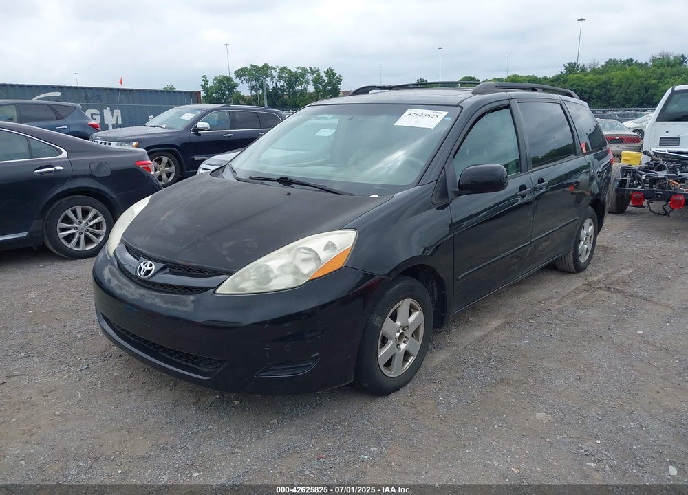 2009 TOYOTA SIENNA XLE VIN: 5TDZK22C49S241302