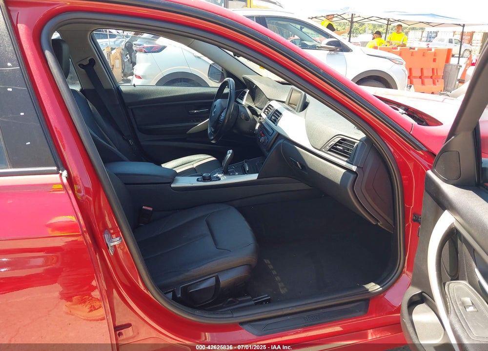 2014 BMW 3 SERIES VIN: WBA3B1G55ENN90430