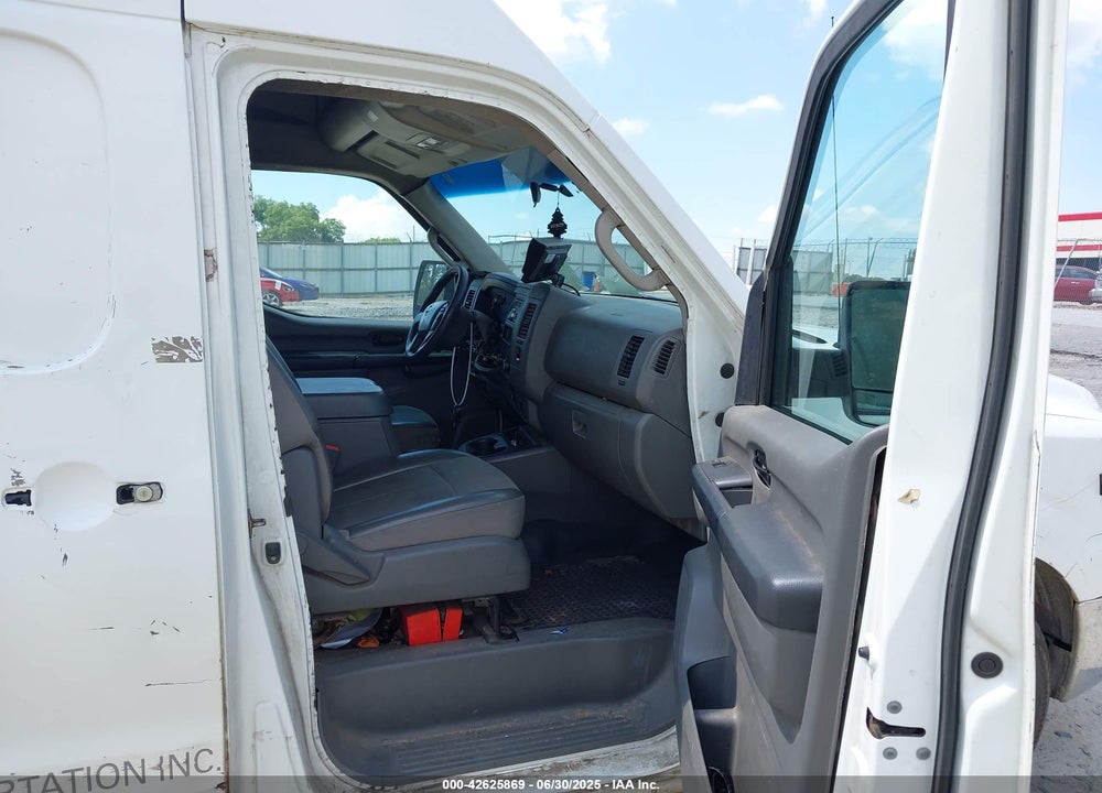 2013 NISSAN NV CARGO NV2500 HD SV V6 VIN: 1N6BF0LY5DN108676