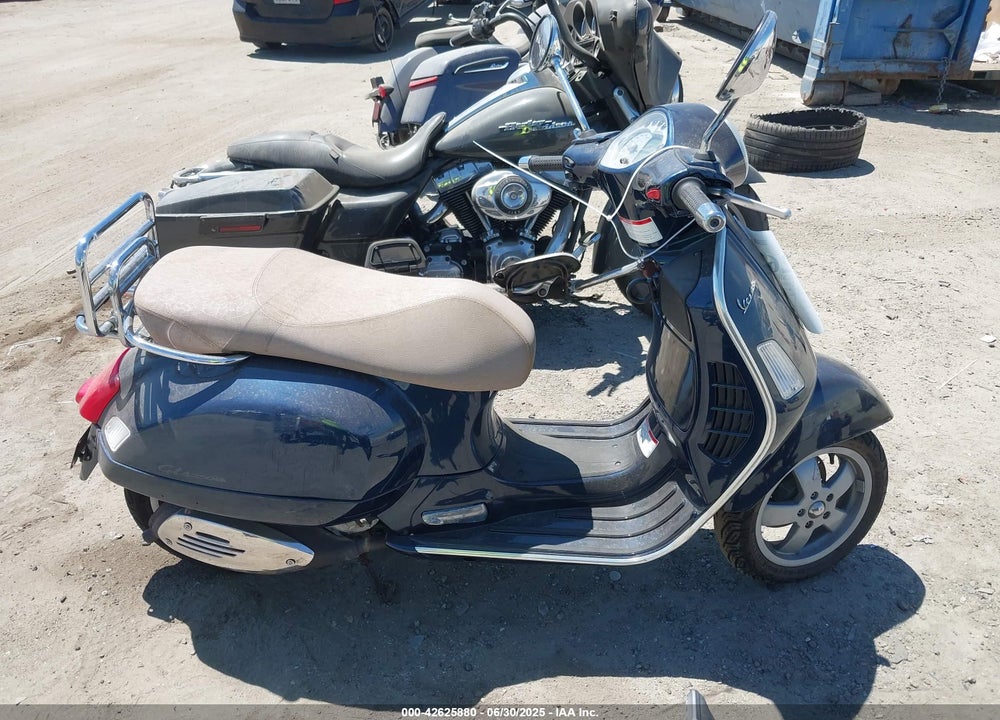 2008 VESPA GTS 250 VIN: ZAPM459LX85006806