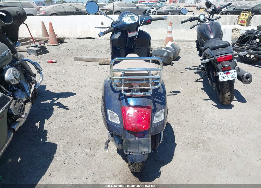 2008 VESPA GTS 250 VIN: ZAPM459LX85006806