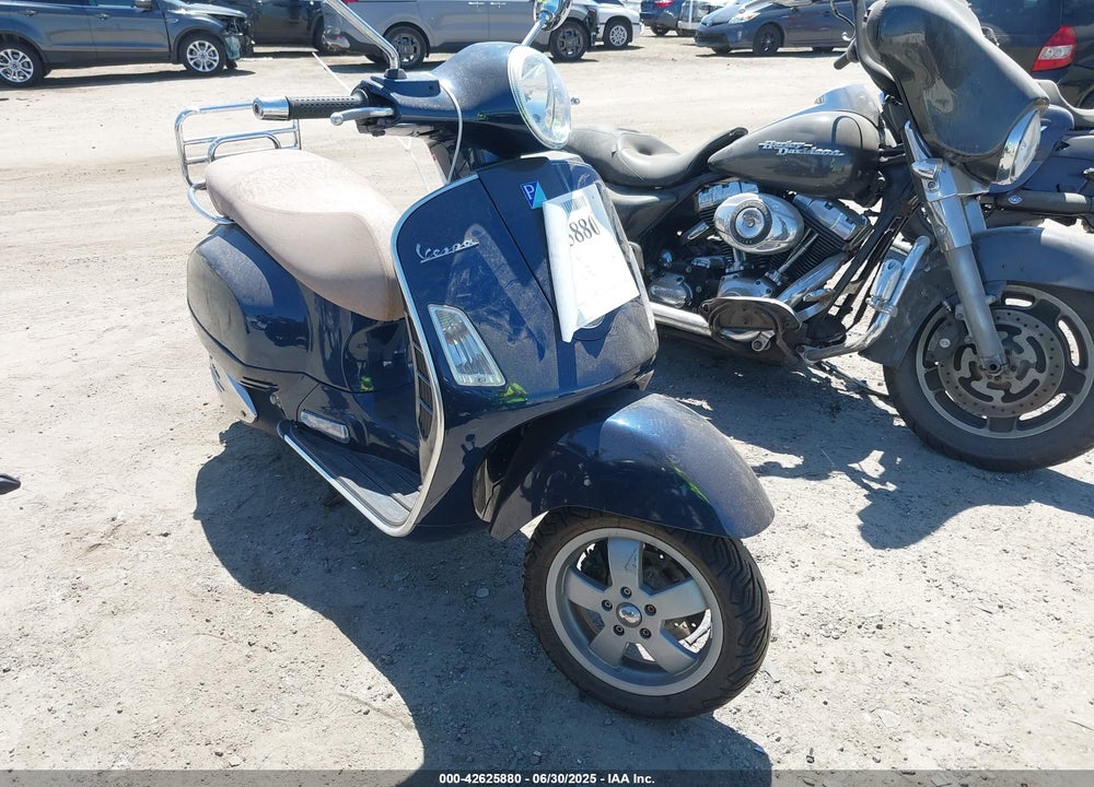 2008 VESPA GTS 250 VIN: ZAPM459LX85006806