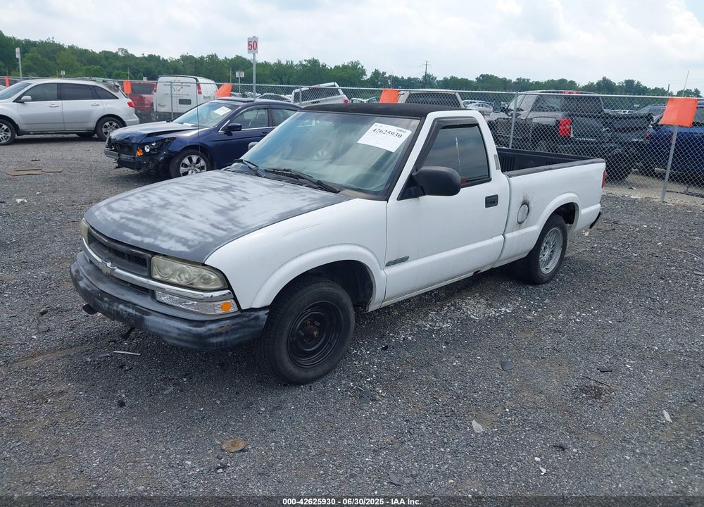2003 CHEVROLET S-10 VIN: 1GCCS14H238288364