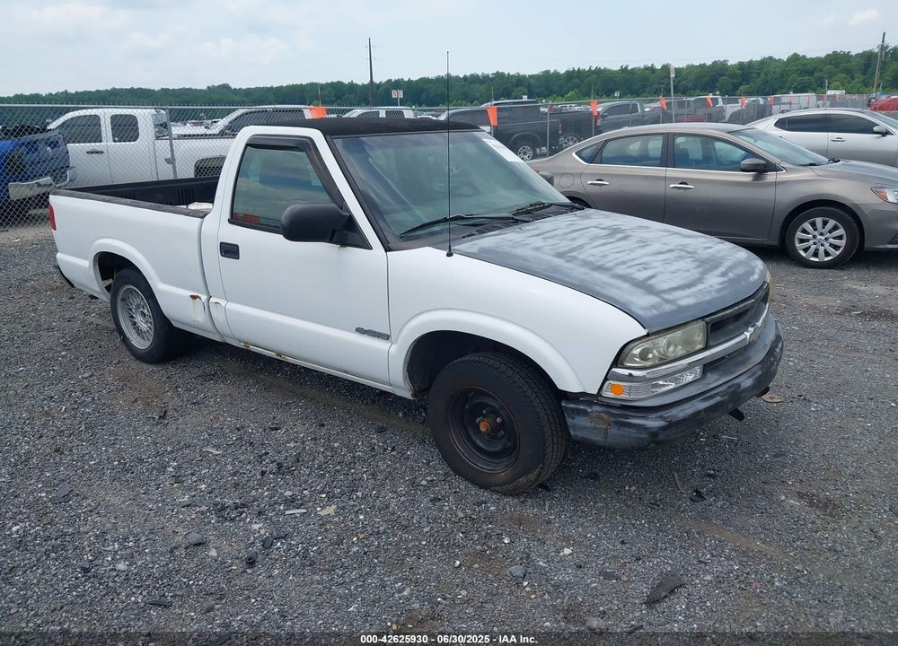 2003 CHEVROLET S-10 VIN: 1GCCS14H238288364