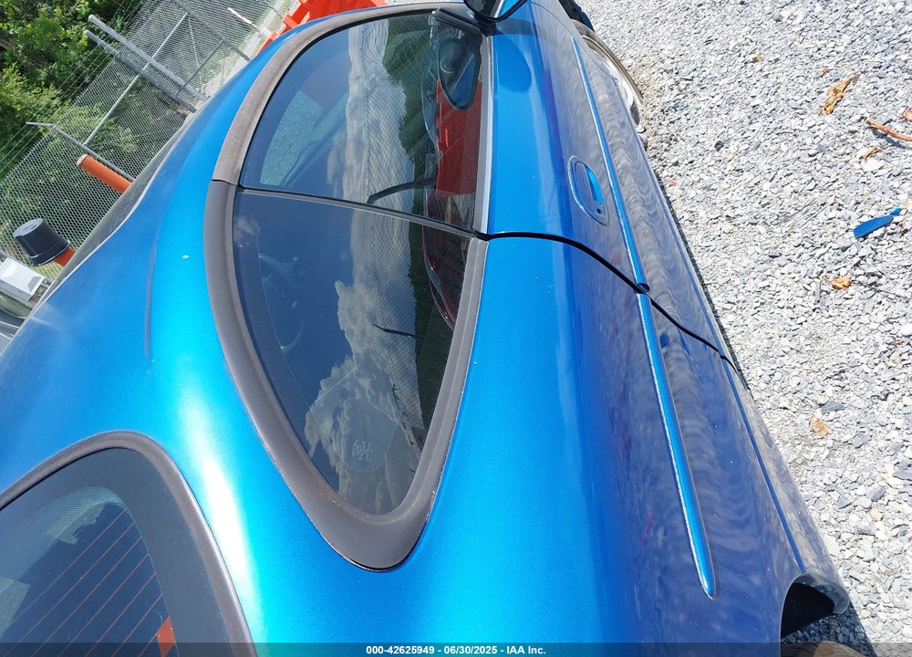 1999 FORD ESCORT ZX2 COOL/ZX2 HOT VIN: 3FAKP1133XR217299