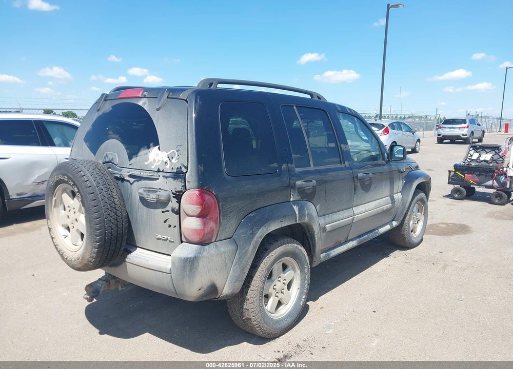 2007 JEEP LIBERTY SPORT VIN: 1J4GL48K07W710567