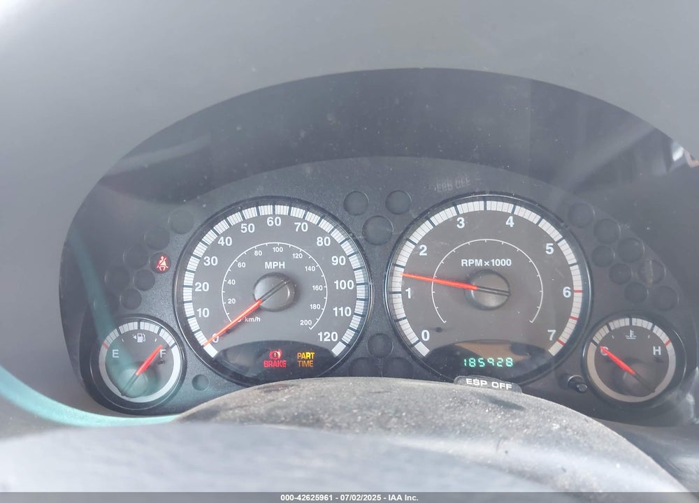2007 JEEP LIBERTY SPORT VIN: 1J4GL48K07W710567