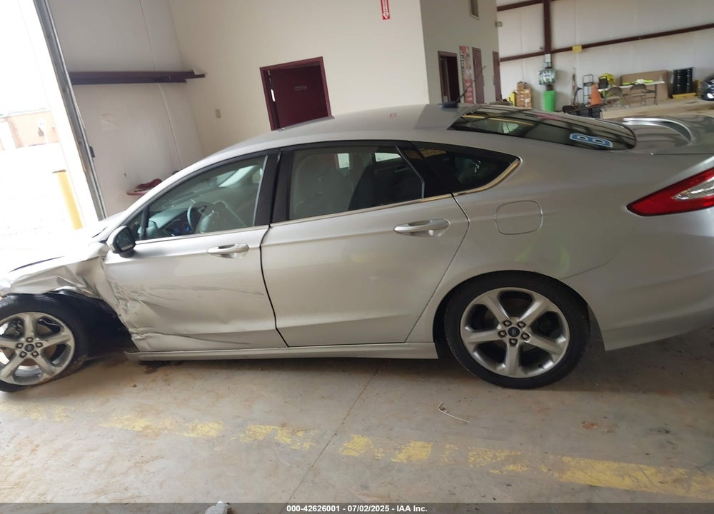 2016 FORD FUSION VIN: 3FA6P0G75GR274240