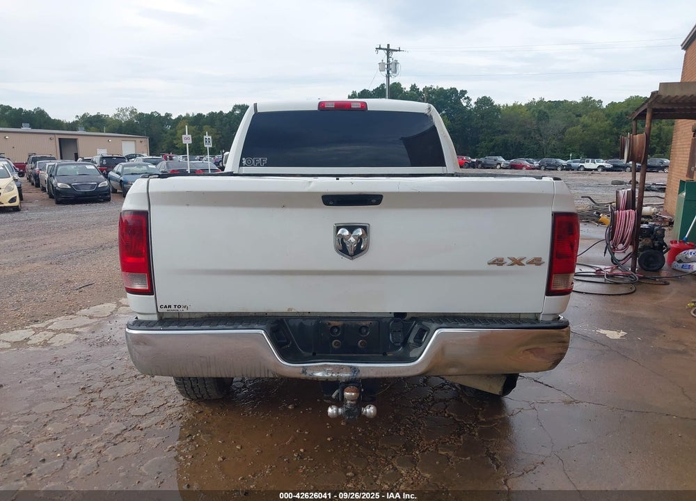 2013 RAM 2500 TRADESMAN VIN: 3C6UR5CL1DG575999