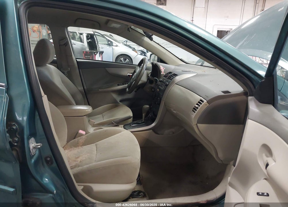 2009 TOYOTA COROLLA VIN: JTDBL40EX9J030794
