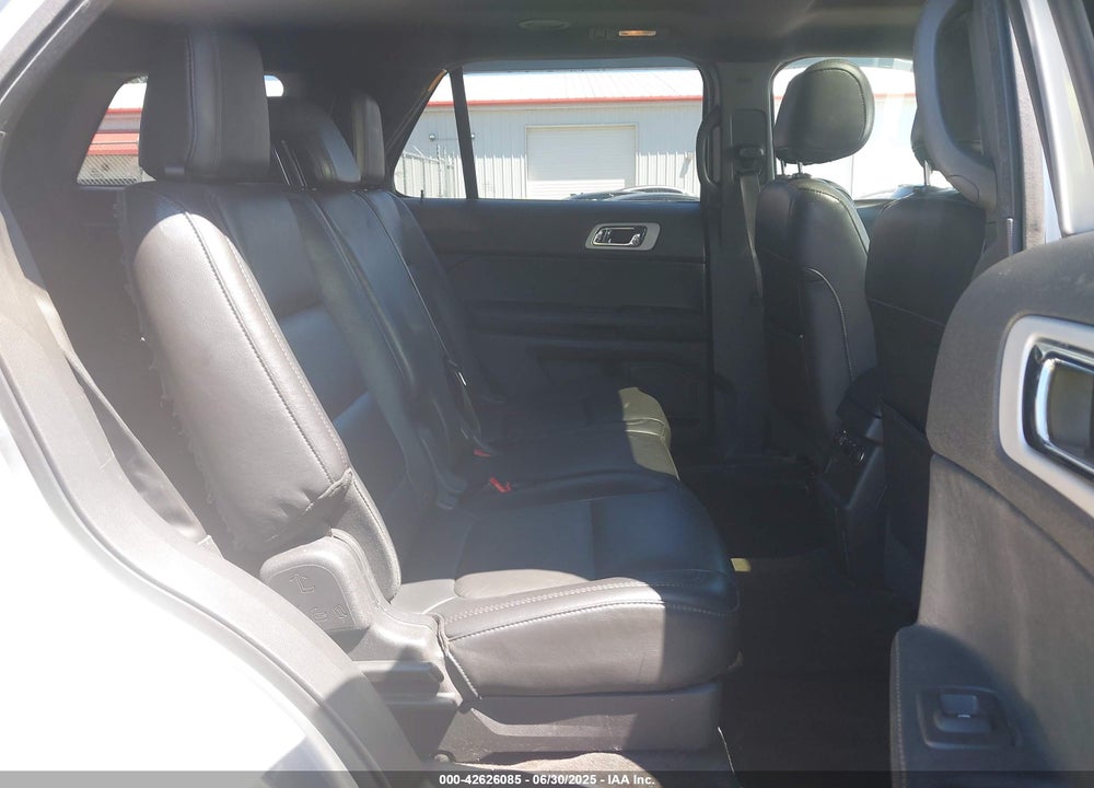 2015 FORD EXPLORER VIN: 1FM5K8D88FGA87592