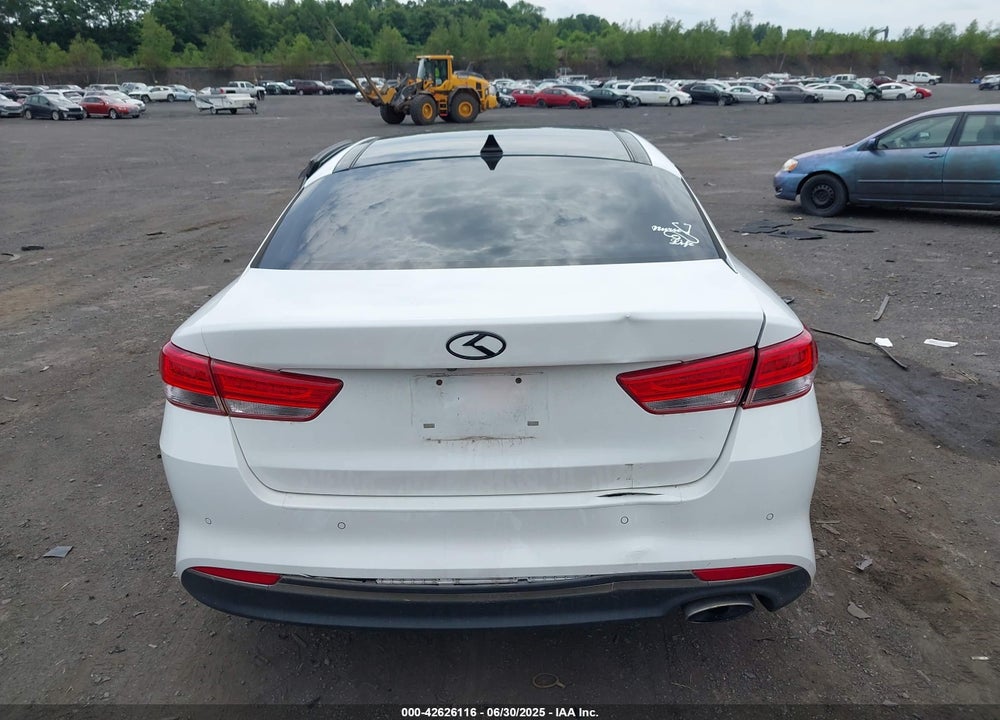 2016 KIA OPTIMA VIN: 5XXGU4L3XGG099256