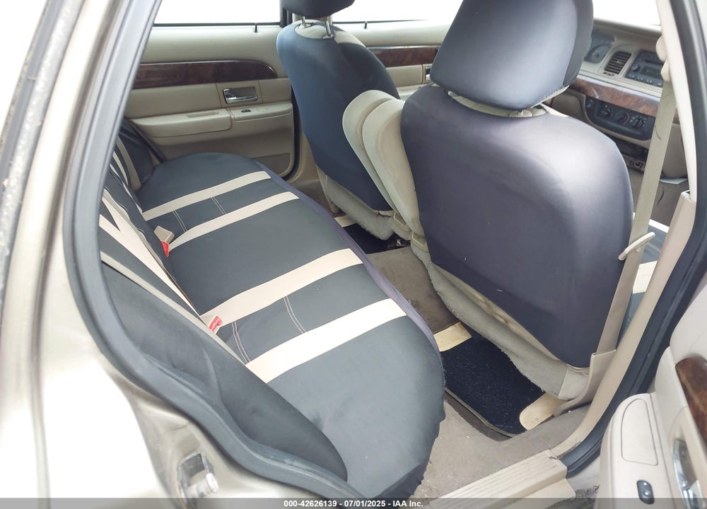 2005 MERCURY GRAND MARQUIS GS VIN: 2MEFM74W85X655746