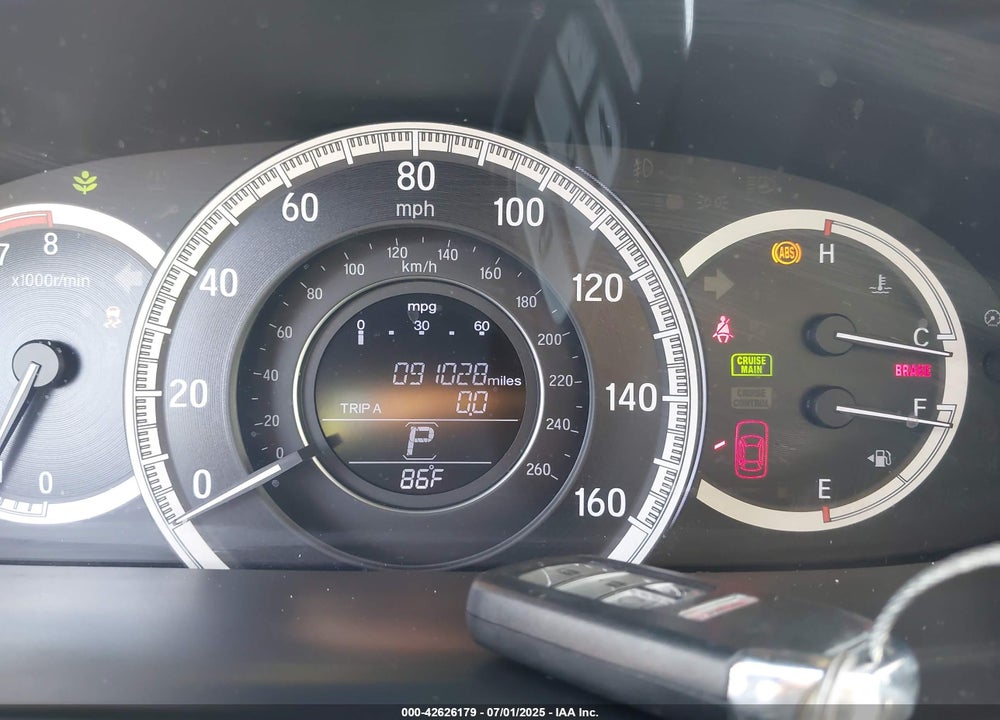 2016 HONDA ACCORD VIN: 1HGCR2F76GA027650