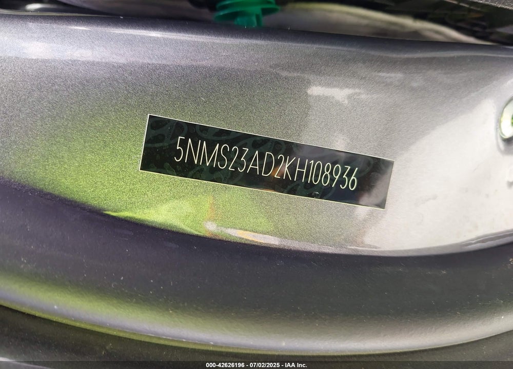 2019 HYUNDAI SANTA FE VIN: 5NMS23AD2KH108936