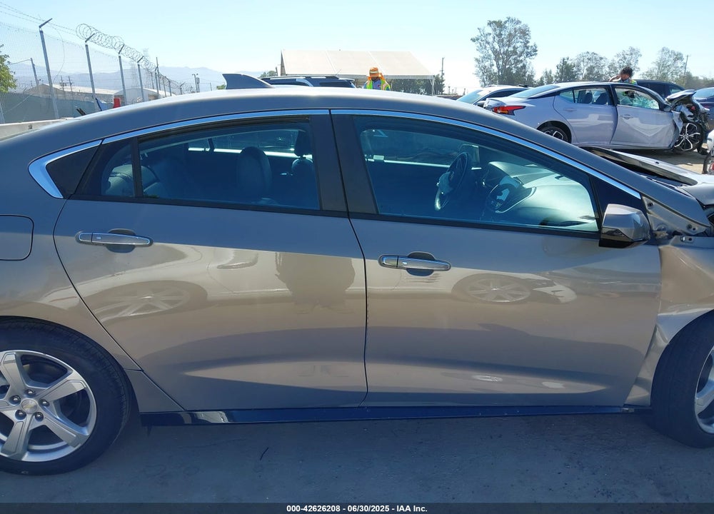 2017 CHEVROLET VOLT VIN: 1G1RC6S59HU211771