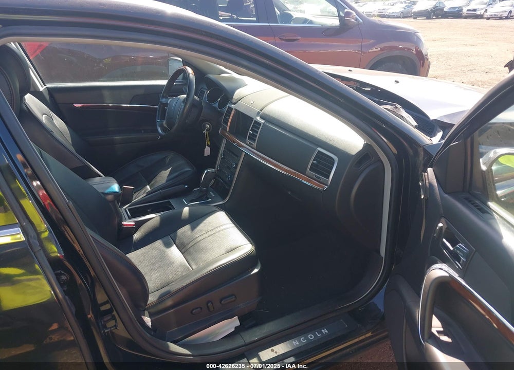 2012 LINCOLN MKZ VIN: 3LNHL2GC8CR818176