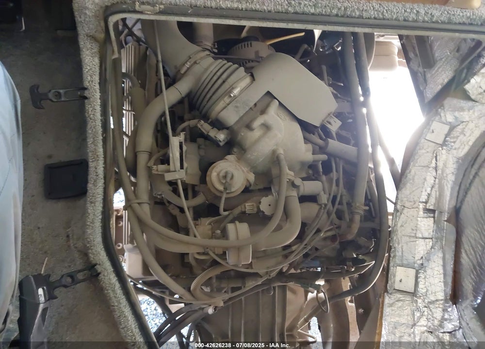 1999 FORD F550 SUPER DUTY STRIPPED CHASS VIN: 3FCLF53S3XJA38319