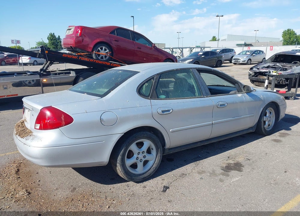 2000 FORD TAURUS SES VIN: 1FAFP55U1YA246677