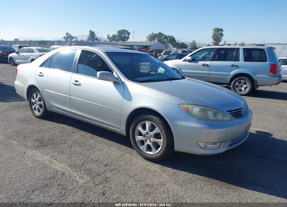 2005 TOYOTA CAMRY VIN: 4T1BF32KX5U592011