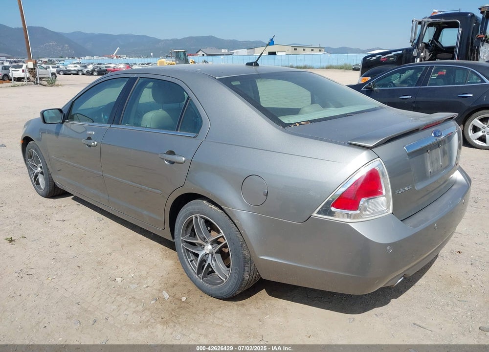 2008 FORD FUSION VIN: 3FAHP08108R124671