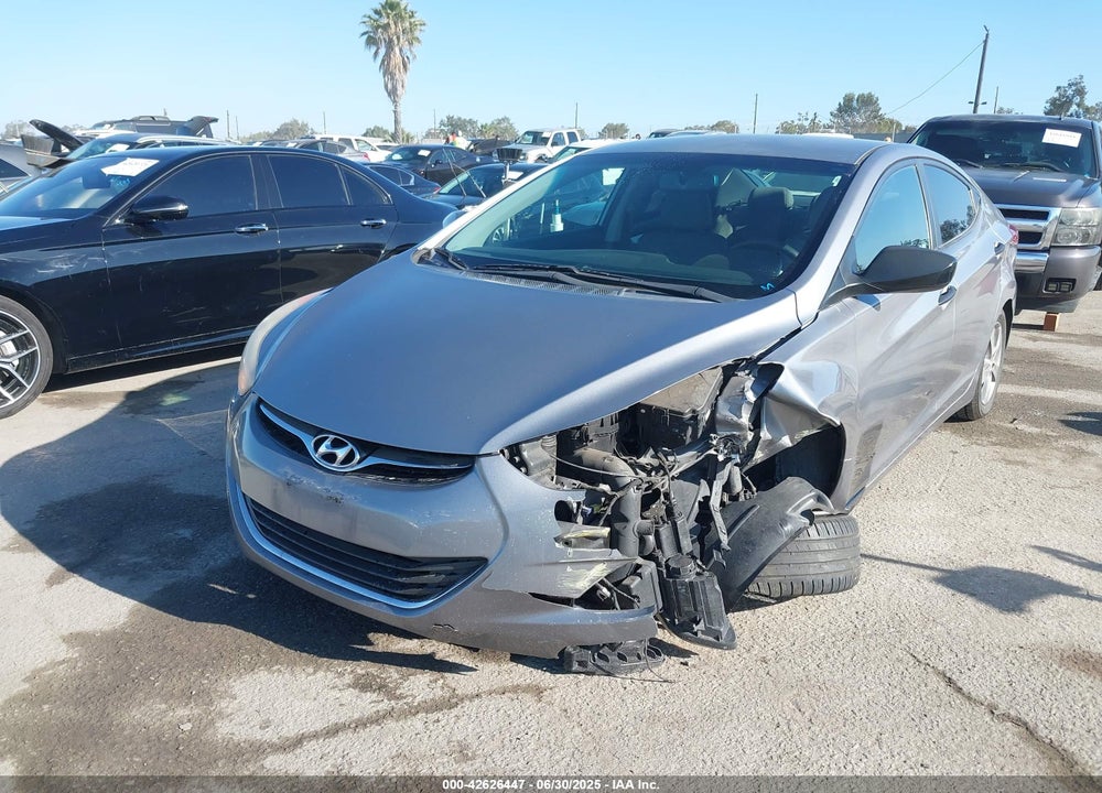 2012 HYUNDAI ELANTRA VIN: KMHDH4AE4CU427508