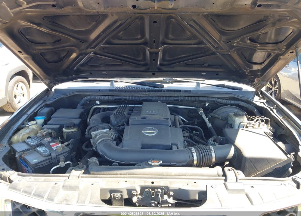 2005 NISSAN PATHFINDER XE VIN: 5N1AR18UX5C721693